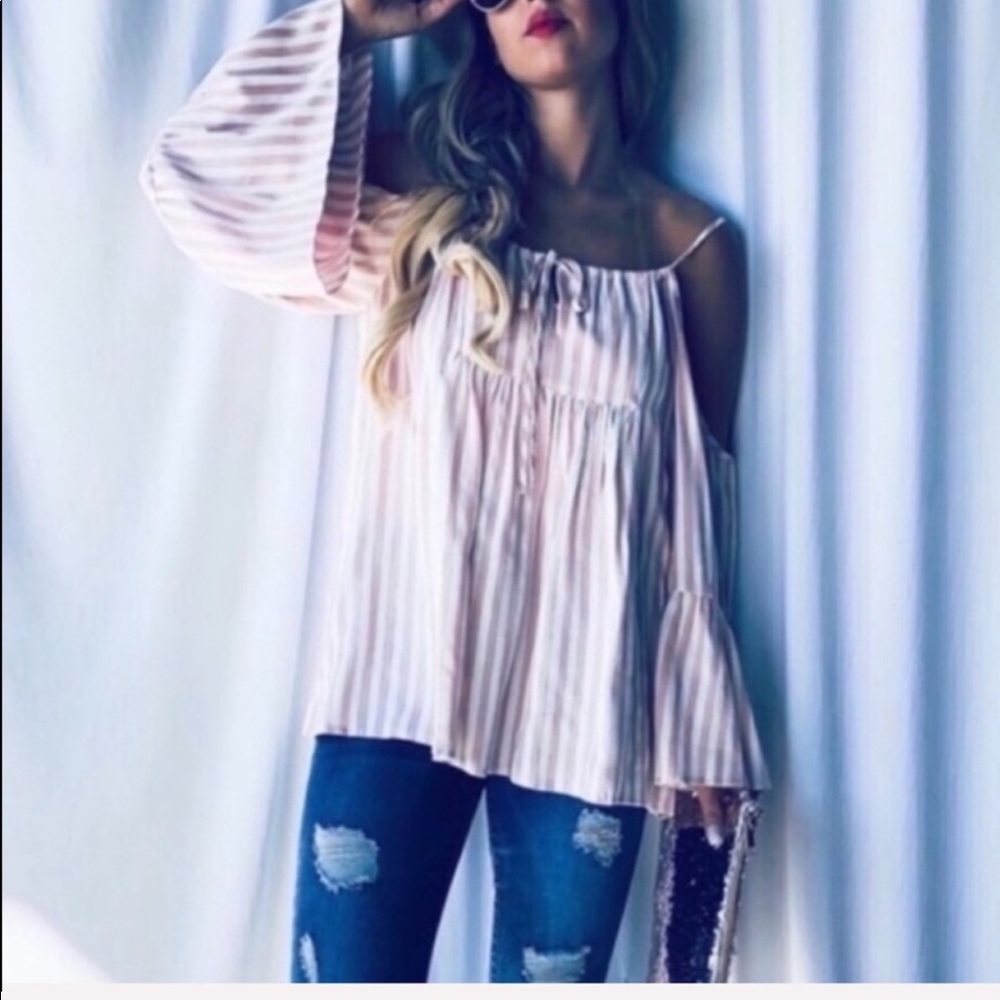 Soft Pink and White Bell Sleeve Top - Picture 2 of 4